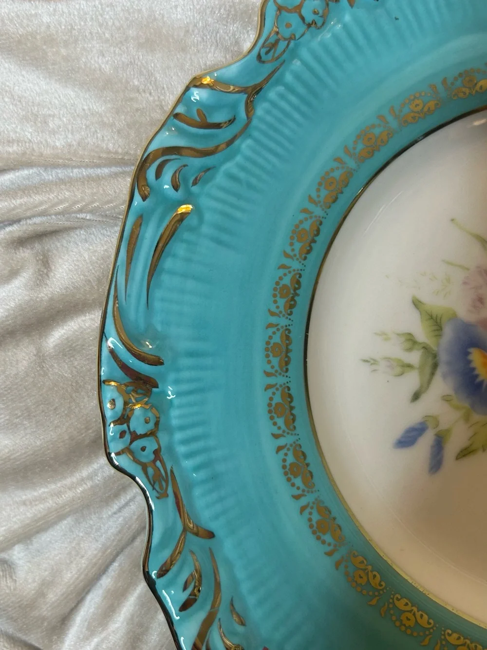 ✨Pair Anthropologie Grace Floral Victorian Turquoise Gold Dessert 8.5